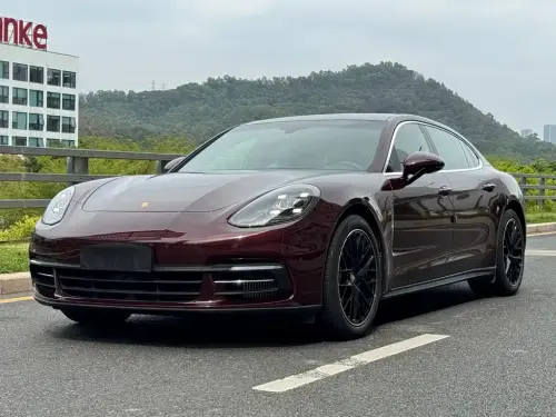 Porsche Panamera, 2020