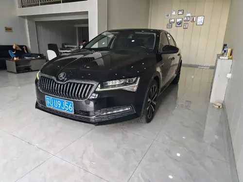 Skoda Superb, 2023