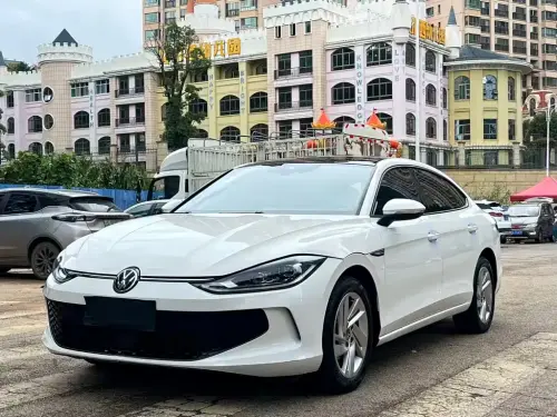 Volkswagen Lamando, 2023
