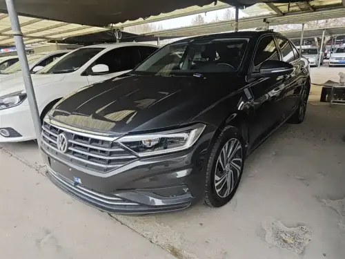 Volkswagen Sagitar, 2022
