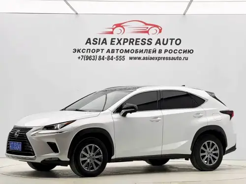 Lexus NX, 2022