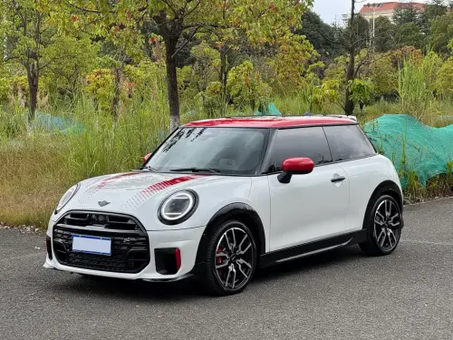 Mini MINI JCW, 2025