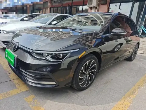 Volkswagen Golf, 2021