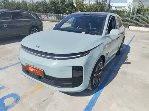 Li Auto L6, 2025