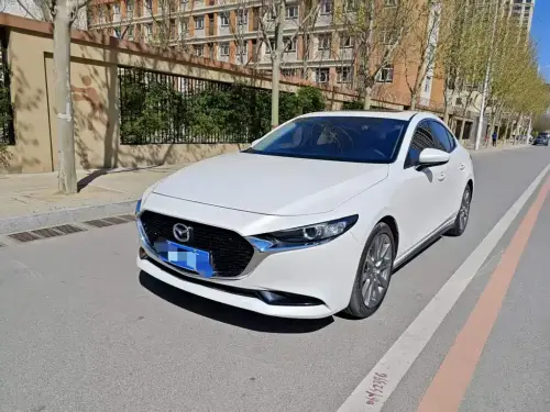 Mazda Mazda3 Axela, 2022