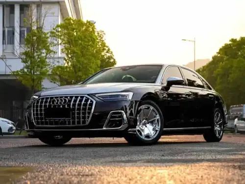 Audi A8, 2022