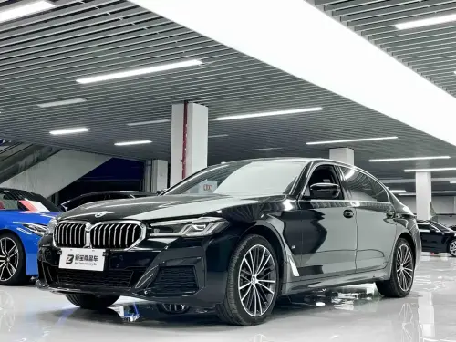 BMW 5-Series, 2023