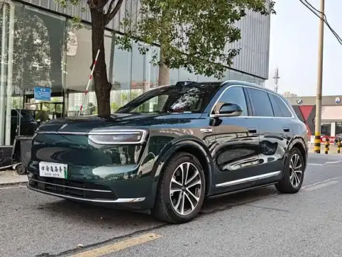 AITO M7, 2025