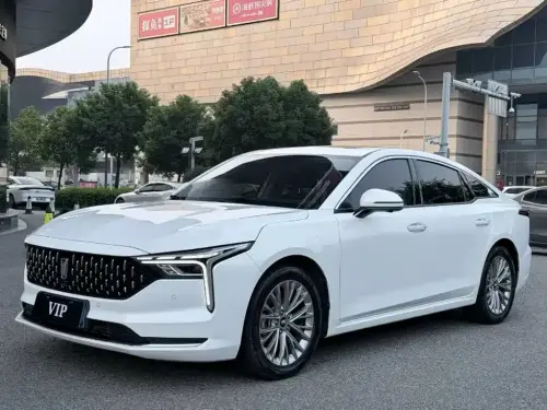 Bestune B70, 2025