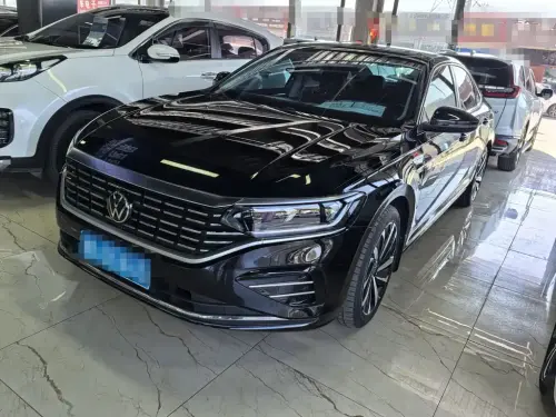 Volkswagen Passat, 2023