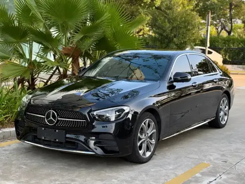 Mercedes-Benz E-Class, 2023
