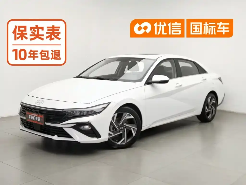 Hyundai Elantra, 2024