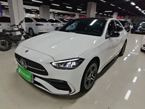 Mercedes-Benz C-Class, 2024