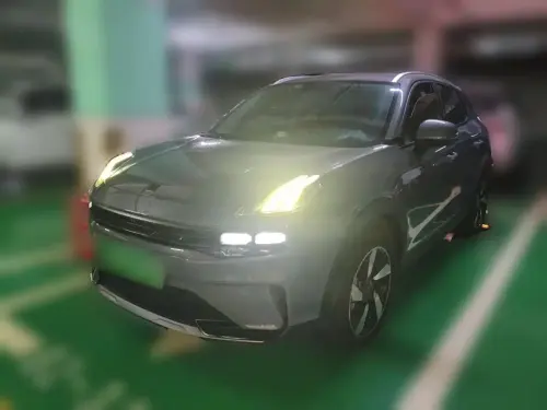 Lynk & Co 06, 2021