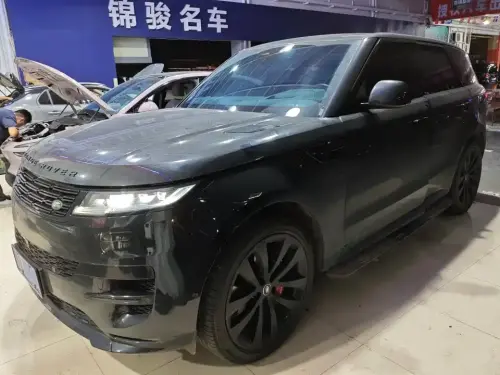Land Rover Range Rover Sport, 2025