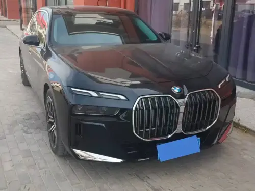 BMW 7-Series, 2026