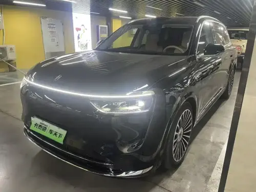 AITO M8, 2025