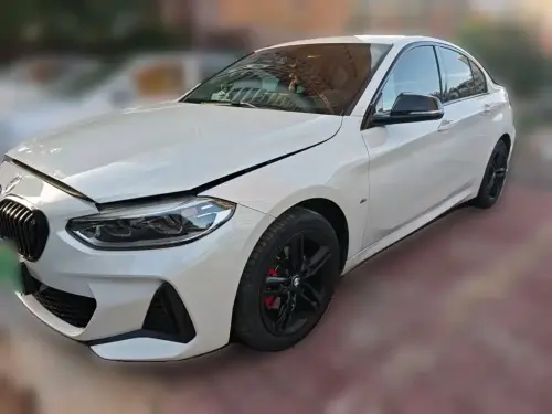 BMW 1-Series, 2022