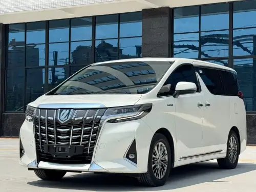 Toyota Alphard, 2022