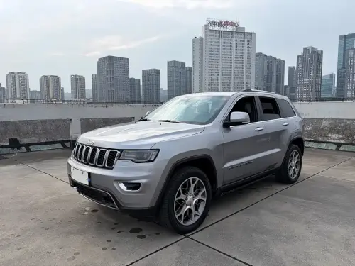 Jeep Grand Cherokee, 2022
