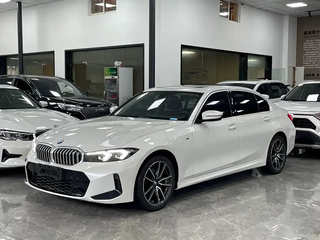 BMW 宝马3系, 2023