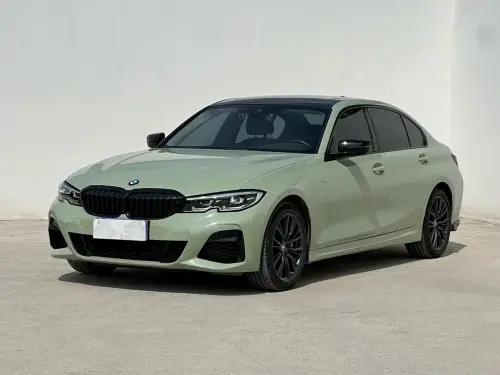 BMW 3-Series, 2022