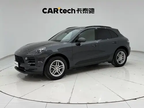 Porsche Macan, 2021