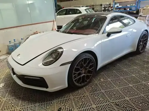 Porsche 911, 2023
