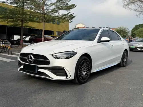 Mercedes-Benz C-Class, 2025