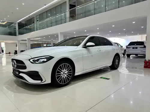 Mercedes-Benz C-Class, 2024