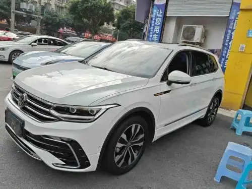 Volkswagen Tiguan, 2023