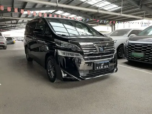 Toyota Vellfire, 2022