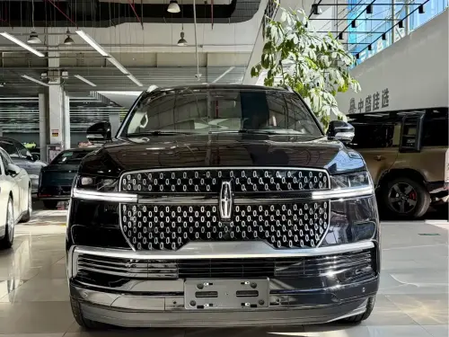 Lincoln Navigator, 2025