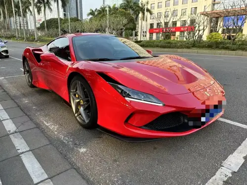 Ferrari F8, 2021