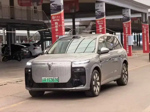 Voyah Taishan X8, 2026