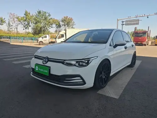 Volkswagen Golf, 2021