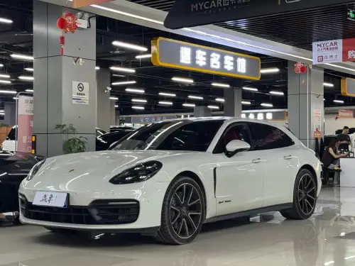 Porsche Panamera, 2021