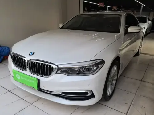 BMW 5-Series, 2020