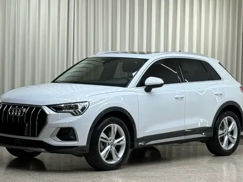 Audi Q3, 2020