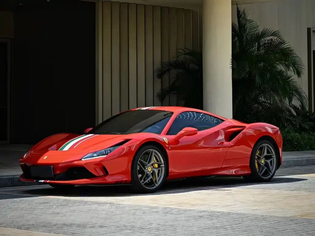 Ferrari F8, 2023