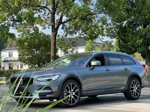 Volvo V90, 2020