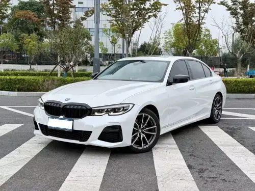 BMW 3-Series, 2020