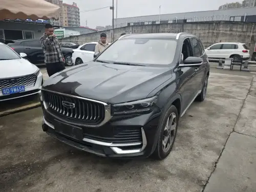 Geely Xingyue L, 2022