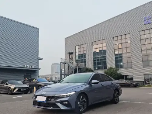 Hyundai Elantra, 2026