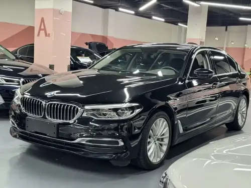 BMW 5-Series, 2020