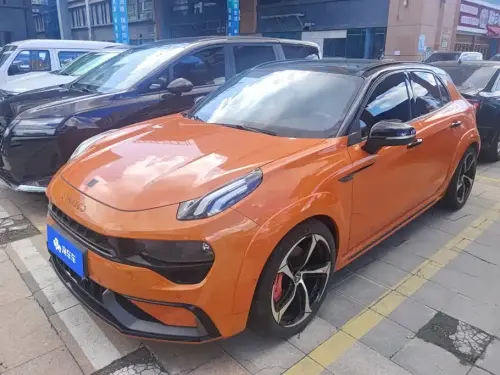 Lynk & Co 02 Hatchback, 2021