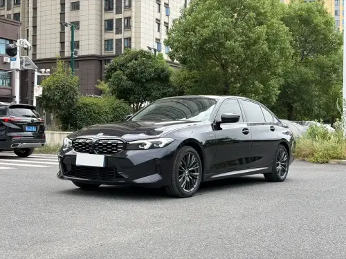 BMW 3-Series, 2024