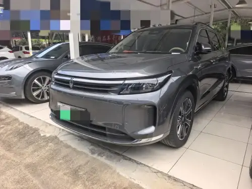 AITO M7, 2025