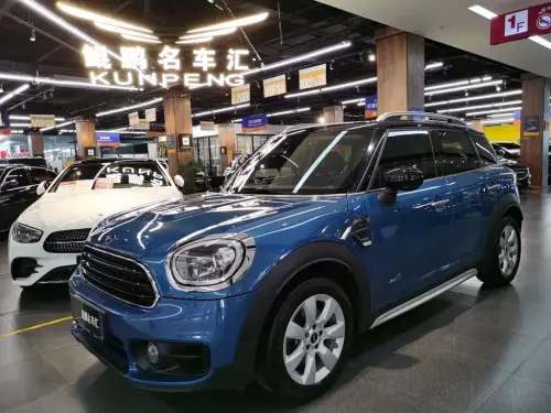 Mini MINI COUNTRYMAN, 2020