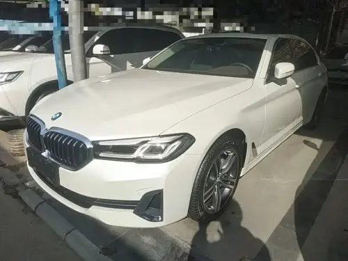 BMW 5-Series, 2023